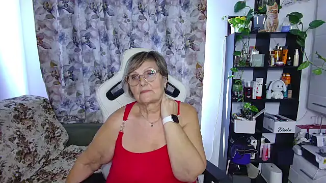 Selenna57 online show from 4, 1, 2025