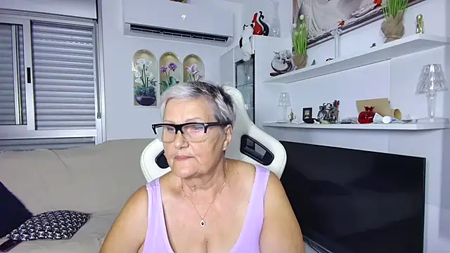Selenna57 online show from 12, 7, 2026