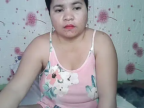 Snapshot of hotpussyxxx33x chatting on 1, 3, 2025 hotpussyxxx33x online show from 1, 3, 2025