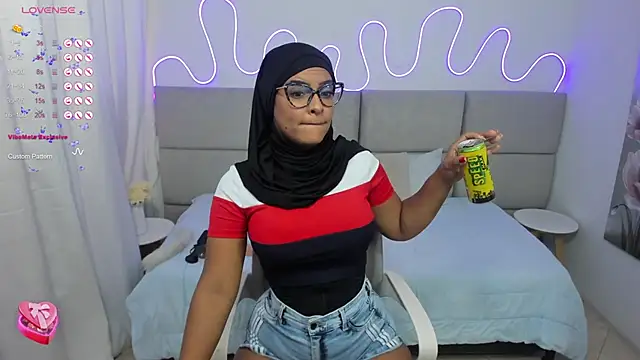 Snapshot of nashiira_ chatting on 20, 2, 2025 nashiira online show from 20, 2, 2025