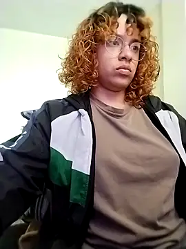 Snapshot of EmmaMelissa0521 chatting on 3, 2, 2026 EmmaMelissa0521 online show from 3, 2, 2026