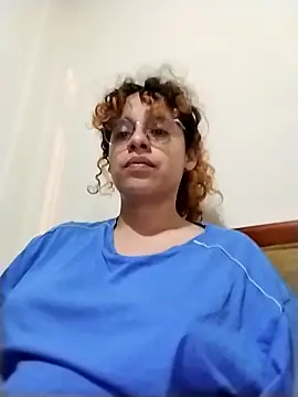 Snapshot of EmmaMelissa0521 chatting on 3, 3, 2026 EmmaMelissa0521 online show from 3, 3, 2026