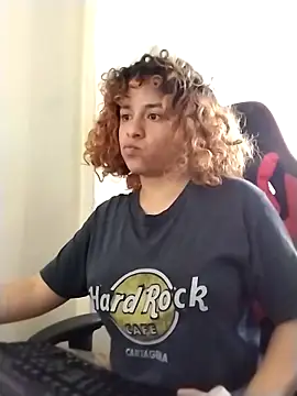 EmmaMelissa0521 online show from 31, 3, 2026