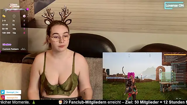 Snapshot of GamerGirl_Eve chatting on 7, 12, 2024 GamerGirl Eve online show from 7, 12, 2024