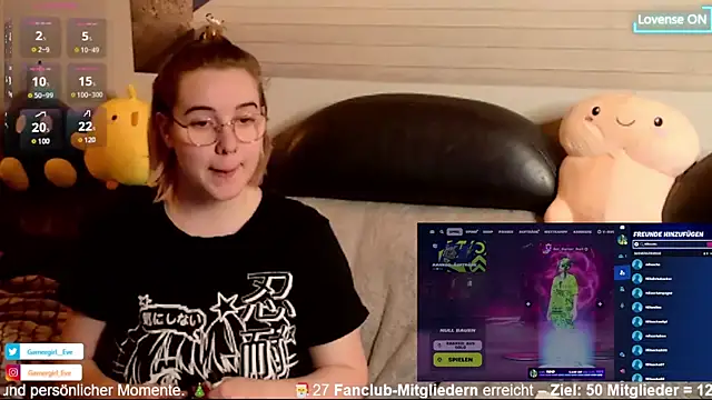 Snapshot of GamerGirl_Eve chatting on 28, 12, 2024 GamerGirl Eve online show from 28, 12, 2024