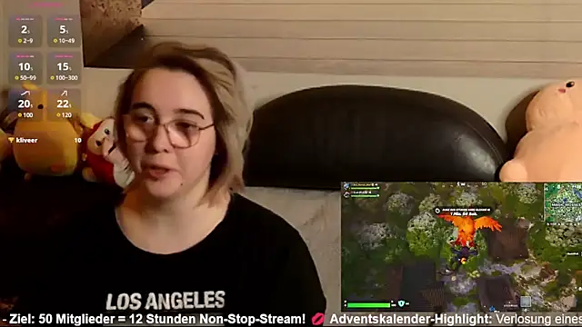 Snapshot of GamerGirl_Eve chatting on 29, 12, 2024 GamerGirl Eve online show from 29, 12, 2024