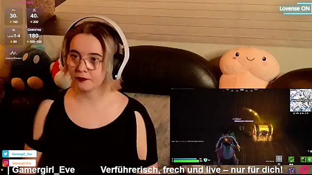 Snapshot of GamerGirl_Eve chatting on 7, 1, 2025 GamerGirl Eve online show from 7, 1, 2025