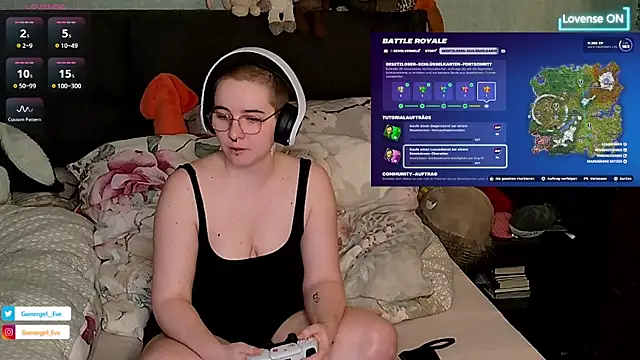 Snapshot of GamerGirl_Eve chatting on 18, 3, 2025 GamerGirl Eve online show from 18, 3, 2025