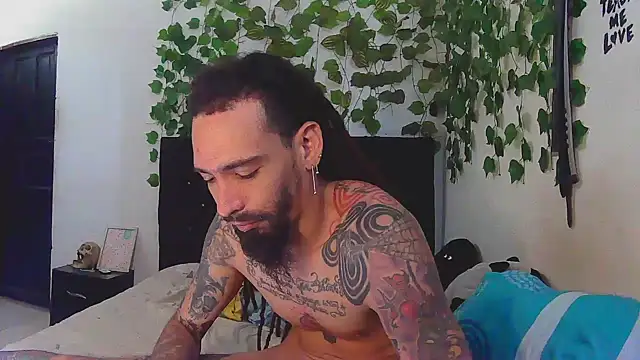 caribbeanlover1 online show from 15, 1, 2026