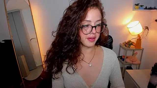 Cassandra Caiin online show from 24, 10, 2025