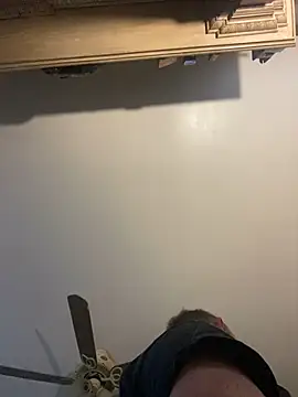 smokeymt420 online show from 8, 12, 2024