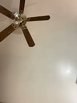 smokeymt420 online show from 9, 3, 2025