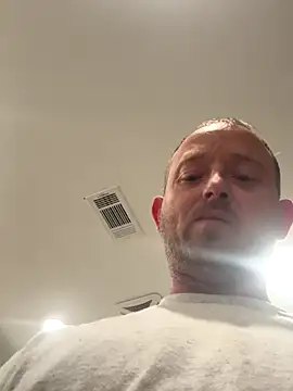 smokeymt420 online show from 11, 10, 2025