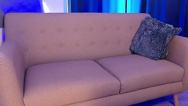 Snapshot of Liam_V chatting on 6, 11, 2025 Liam V online show from 6, 11, 2025