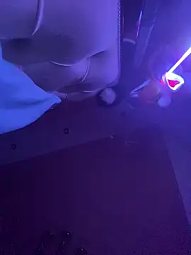 Flossy Vettie online show from 22, 3, 2025