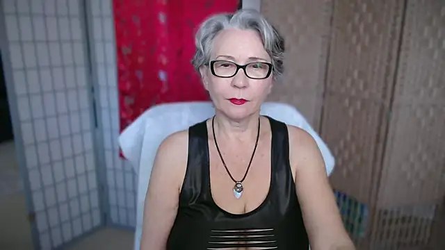 petradaniels online show from 8, 7, 2026
