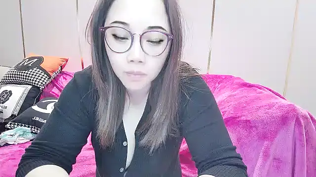 Giuliam online show from 7, 2, 2025