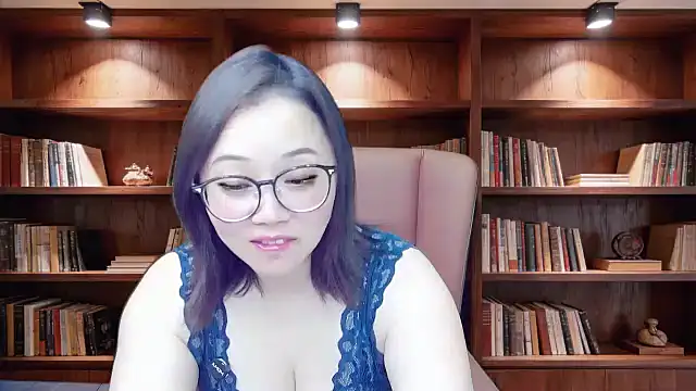 Snapshot of Giuliam chatting on 18, 7, 2026 Giuliam online show from 18, 7, 2026