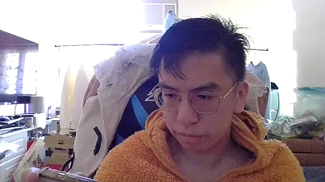 Snapshot of charlie_xdd chatting on 19, 1, 2025 charlie xdd online show from 19, 1, 2025