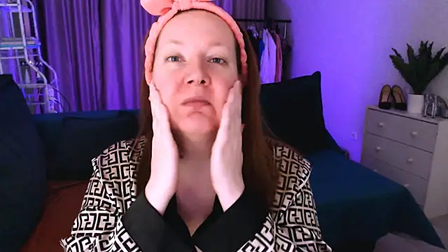 GoddessLara online show from 1, 3, 2025