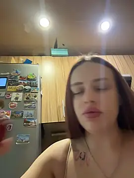 Lisaaan online show from 3, 7, 2026