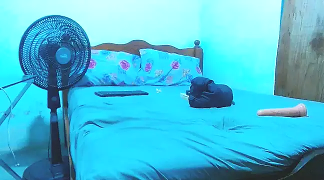 cositarrica xxx online show from 19, 2, 2025