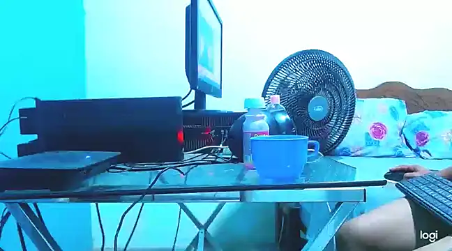 cositarrica xxx online show from 21, 2, 2025