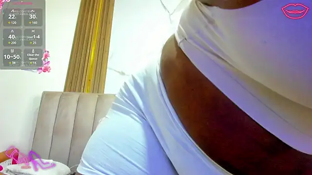 Snapshot of CristinSexy chatting on 10, 7, 2026 CristinSexy online show from 10, 7, 2026