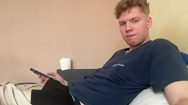 sexybooii6968 online show from 7, 10, 2025