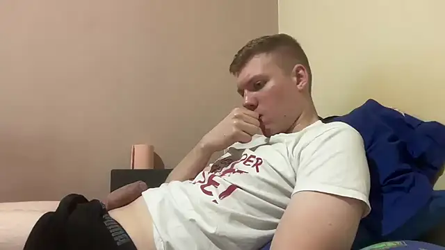 sexybooii6968 online show from 2, 8, 2026