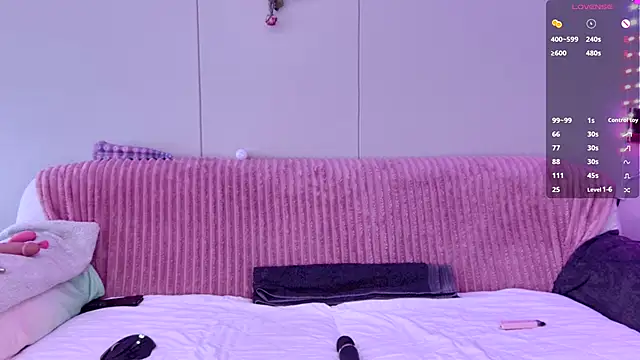 Snapshot of ScarletCarnal chatting on 9, 11, 2025 ScarletCarnal online show from 9, 11, 2025