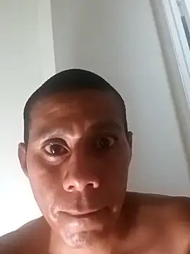 Snapshot of BIG-CkD_F chatting on 18, 10, 2025 BIG-CkD F online show from 18, 10, 2025