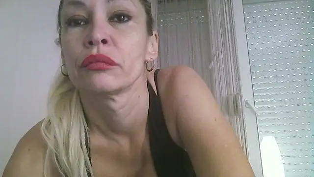 EvaaMina online show from 9, 12, 2024