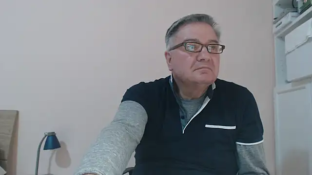 YOU6me online show from 22, 2, 2025