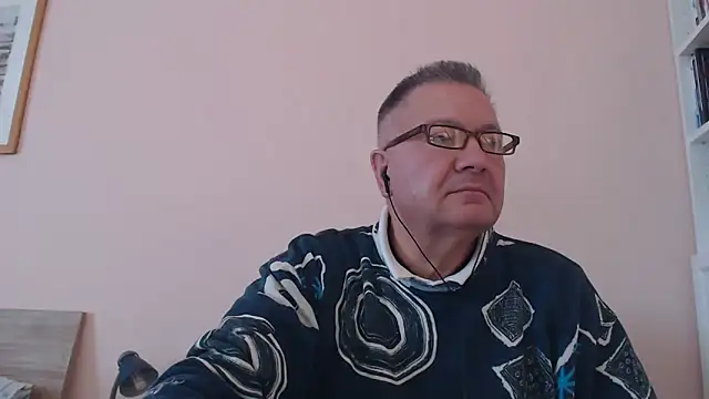 YOU6me online show from 14, 10, 2025