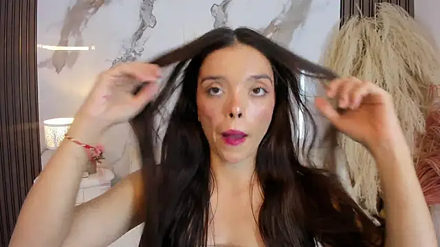 hannahill69 online show from 17, 4, 2026