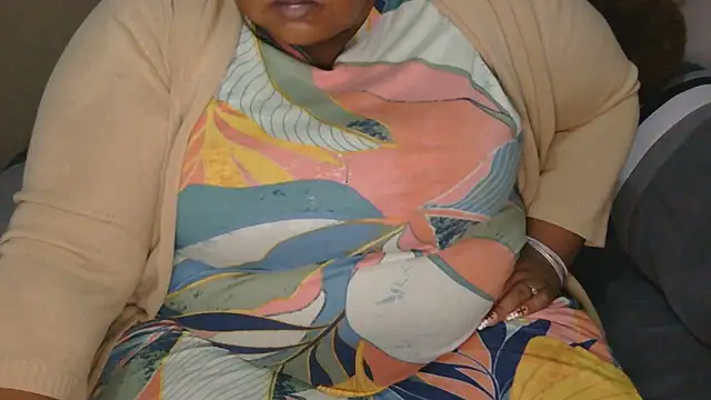 Snapshot of XSEXYBBW69 chatting on 9, 9, 2025 XSEXYBBW69 online show from 9, 9, 2025