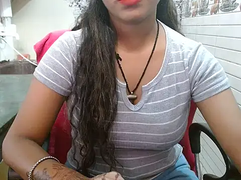 LovingPihu online show from 21, 10, 2025