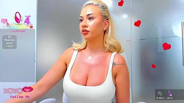 Snapshot of sassy_madeline chatting on 10, 7, 2026 sassy madeline online show from 10, 7, 2026