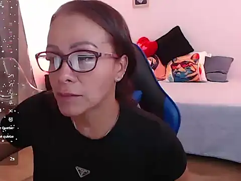 emmily castro online show from 15, 9, 2025