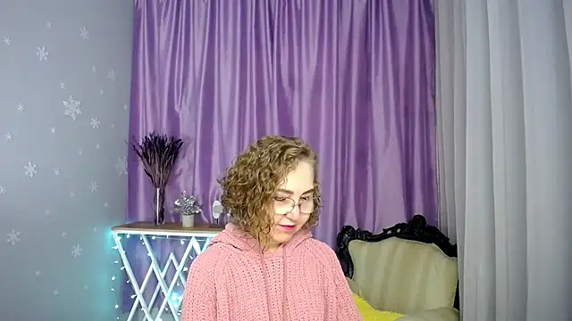 queen a n i online show from 20, 7, 2026