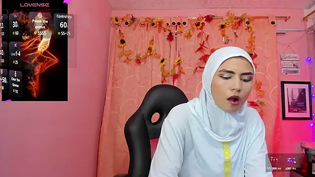 Snapshot of DarshaKhemu chatting on 11, 12, 2024 DarshaKhemu online show from 11, 12, 2024