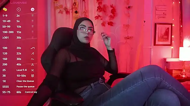 Snapshot of DarshaKhemu chatting on 15, 3, 2025 DarshaKhemu online show from 15, 3, 2025