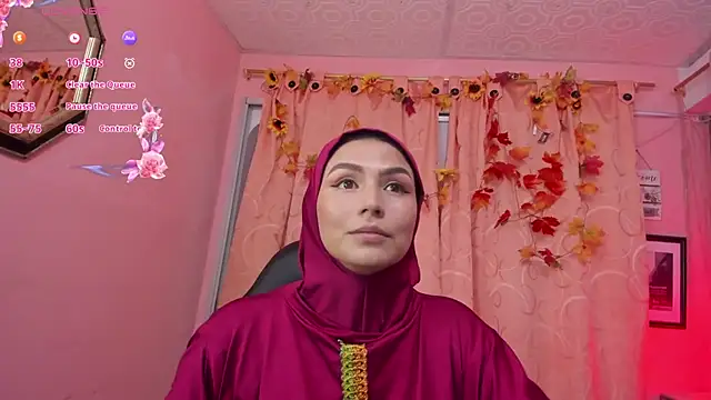 Snapshot of DarshaKhemu chatting on 19, 9, 2025 DarshaKhemu online show from 19, 9, 2025