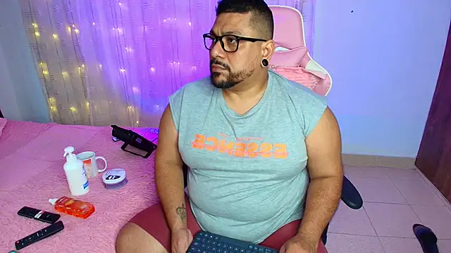Snapshot of jacoob_woods chatting on 19, 2, 2025 jacoob woods online show from 19, 2, 2025