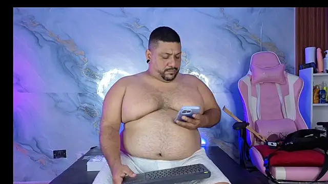 jacoob woods online show from 18, 4, 2026