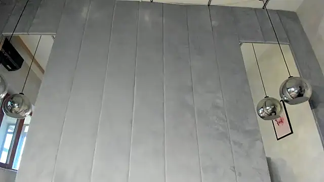 Naila18 online show from 5, 12, 2024