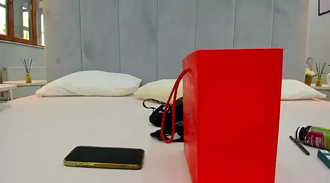 Naila18 online show from 20, 1, 2025