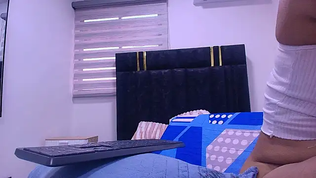 lay navas online show from 28, 2, 2026