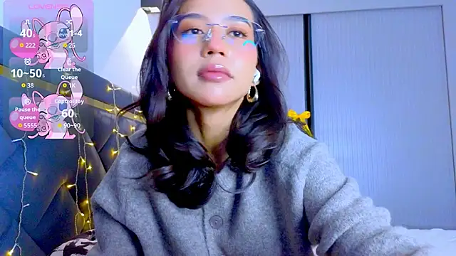 Mia Tin online show from 18, 12, 2025